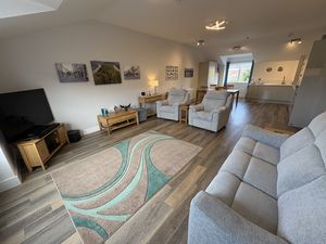 Photo 4- click for photo gallery